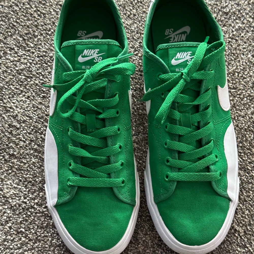 Nike SB Blazer Court Sneakers
Lucky Green